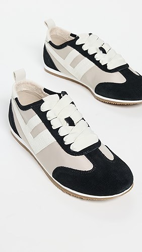 Aces Tennis Shoes